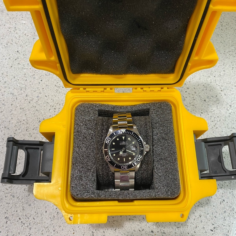Invitca watch